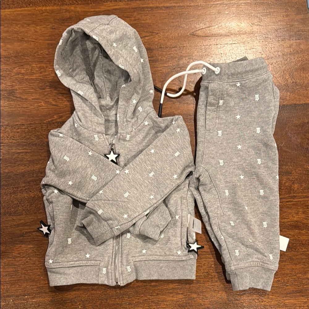 Unisex Burberry Gregory Star Print Joggers + hoodie set